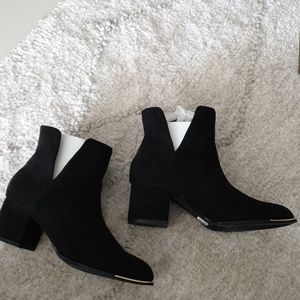 Brand New Short black booties